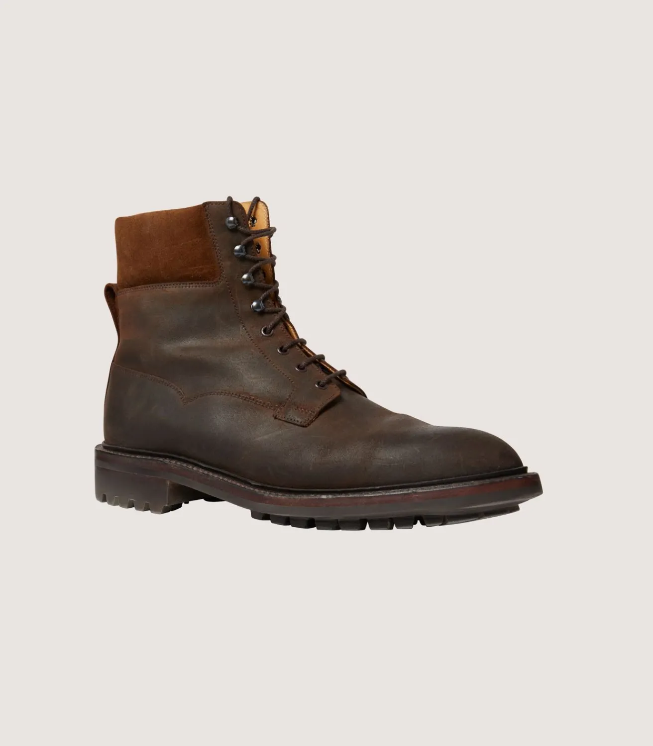 Men'S Rough Out Nubuck Collared Boot With Commando Sole-Purdey Sale