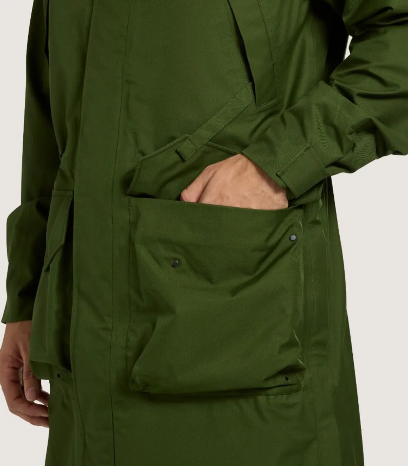 Unisex Technical Vatersay Sporting Cape In Rifle Green-Purdey